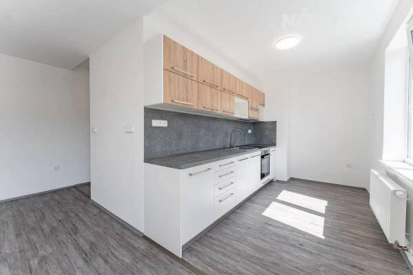Pronájem bytu 2+kk 51 m², 9. května, Ruda nad Moravou