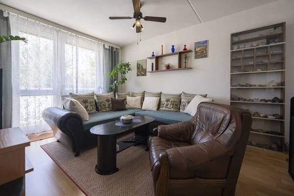 REZERVACE – PRODEJ BYTU 4+1/B 74m² PARDUBICE, sídliště Dubina – Privátní Makléřka – Štěpánka Mimrová