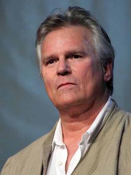 Richard Dean Anderson Website - Photo Gallery - Post SG-1