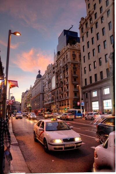 Pin by Roberto Moreno on Atmósfera | Hdr photography, Madrid, Street