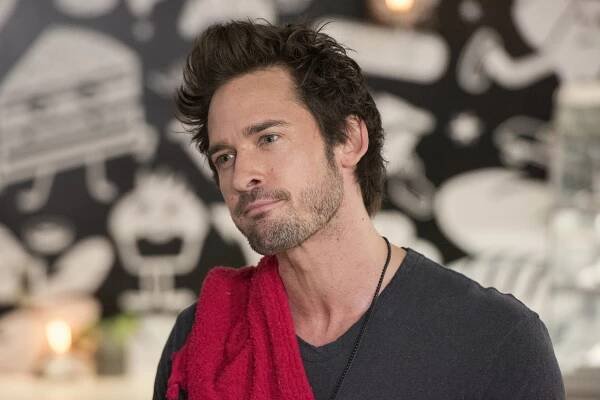 Jak přežít rozvod - Rule #876: Everything Does Not Happen for a Reason - Z filmu - Will Kemp