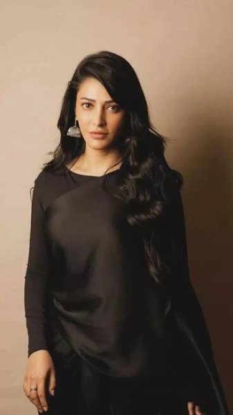 Shruti Haasan's Secret to Slaying Bold and Beautiful in Black Outfits