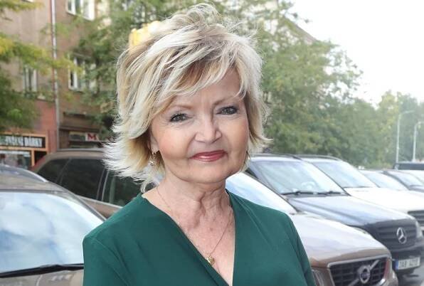 Eva Hrušková. 