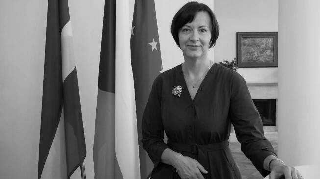 Zemřela diplomatka Jana Hynková - Novinky