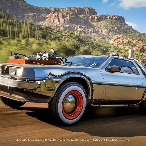 Forza Horizon 5 má nový update s filmovými auty. Je spíše zklamáním