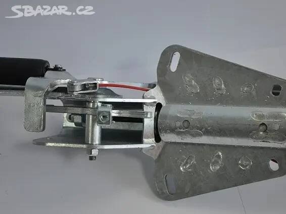 Prodám novou nájezdovou brzdu KF27 2700kg KNOTT