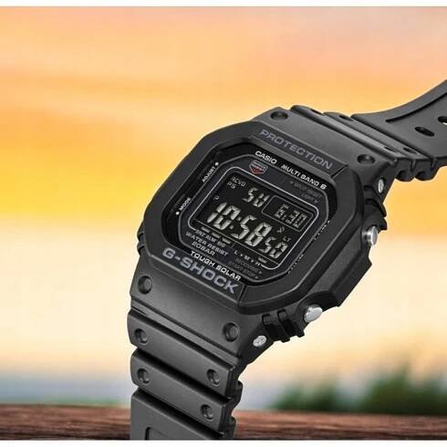 CASIO G-SHOCK ORIGINAL SOLAR 43 mm GW-M5610U-1BER+Gravírování Materiál řemínku syntetický materiál