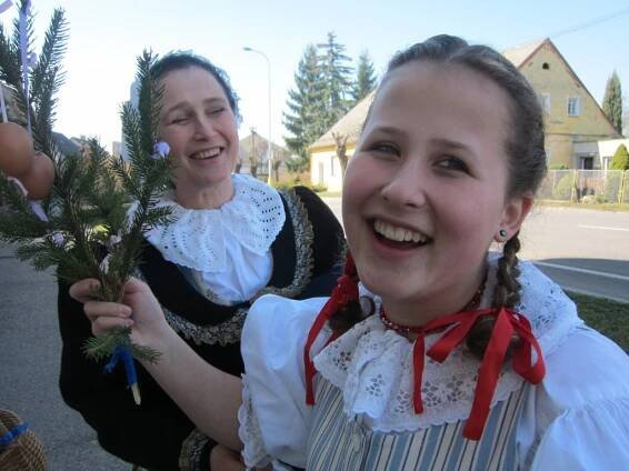 Vítali jaro, Mořenu vhodili do řeky Úpy