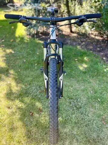 Specialized Rockhopper 27,5 M 2022