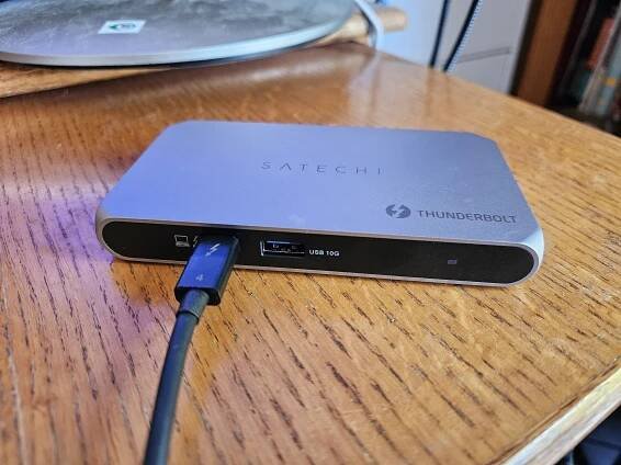 Satechi Thunderbolt 4 Slim Hub Pro