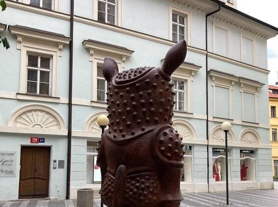 Rhinoceros (Jaroslav Róna)