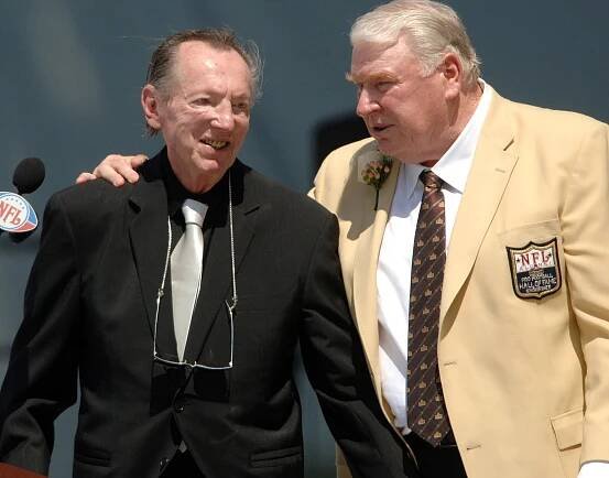 Al Davis and John Madden at the 2006 NFL Pro Football Hall of Fame Enshrinement