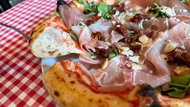 Kde mají v Brně nejlepší pizzu: Tři skvělé podniky, kde najdete pravou neapolskou pochoutku