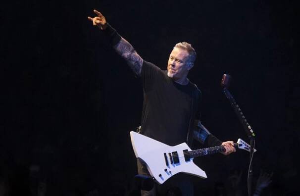 RECENZE: Balady, Mládek i nekompromisní thrash. Metallica hrála v Praze