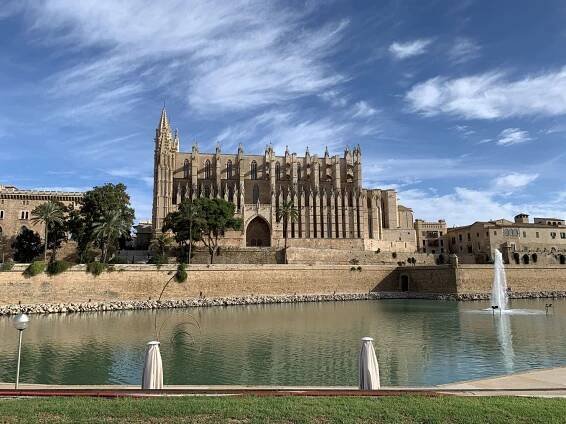 Reserva Tour Guiado por la ciudad de Palma de Mallorca