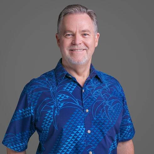 James Ramos Photography | Hawaii Headshot Photographer