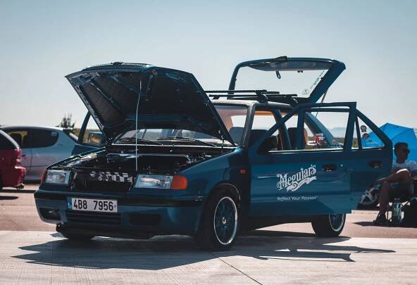 Zážitky plné rychlosti a stylu: Automobilová akce Tuning Motor Párty Vyškov