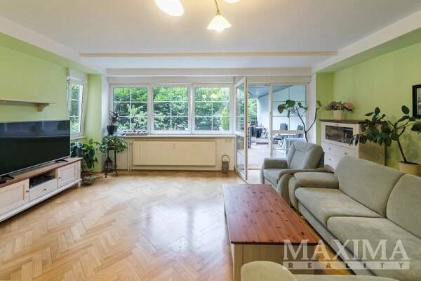 Pronájem bytu - Praha 10, Strašnice - Realitní kancelář MAXIMA REALITY