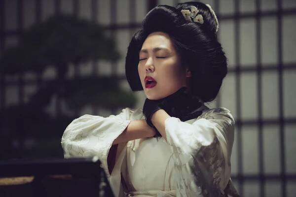 Komorná - Z filmu - Min-hee Kim