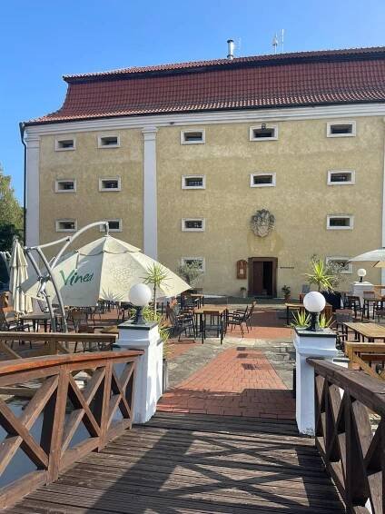 Dvůr Pecínov, Struhařov - recenze, hodnocení zákazníky | Hotel.cz