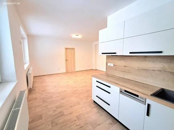 Pronájem Byt 2+kk, Pod Strážnicí, Velké Opatovice, okres Blansko
