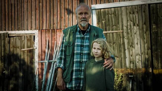 Heikki Nousiainen, Noa Tola - Karppi - Kontejner - Z filmu