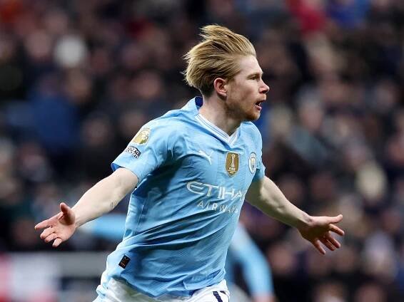 Kevin De Bruyne’s three-point turn can spark Manchester City into life and change the title race