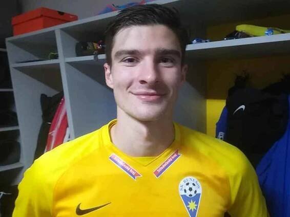 Střelec prvního benešovského gólu ve Velvarech Patrik Švantner.