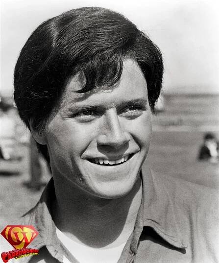 Superman-The Movie Gallery — Smallville | CapedWonder Superman Imagery