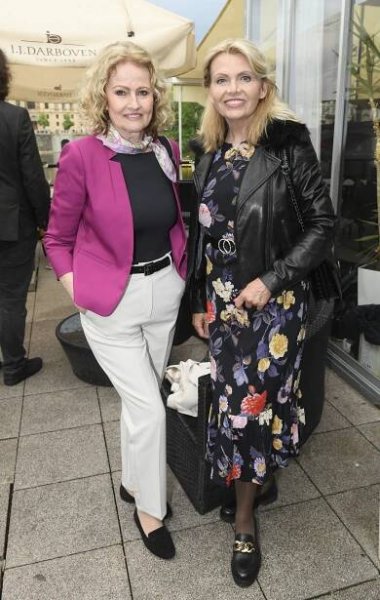 Pěvecké duo Kamélie po 42 letech: Hana Buštíková a Dana Vlková plastiky odmítají
