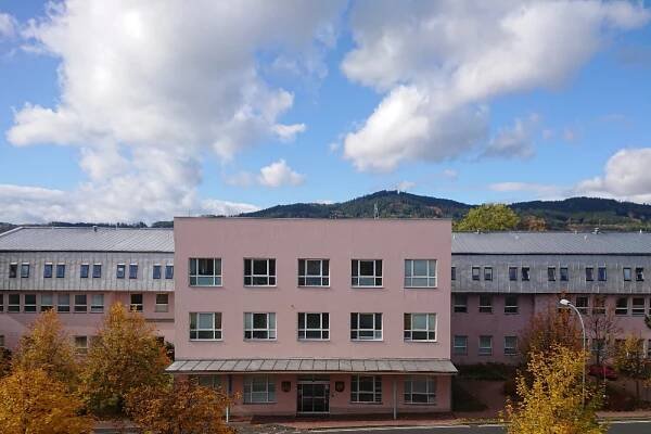 Zastupitelstvo kraje schválilo smlouvu o převzetí Sušické nemocnice