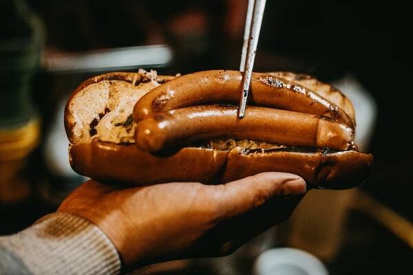 Praha má nové gastro AutoKino – DailyCoffee