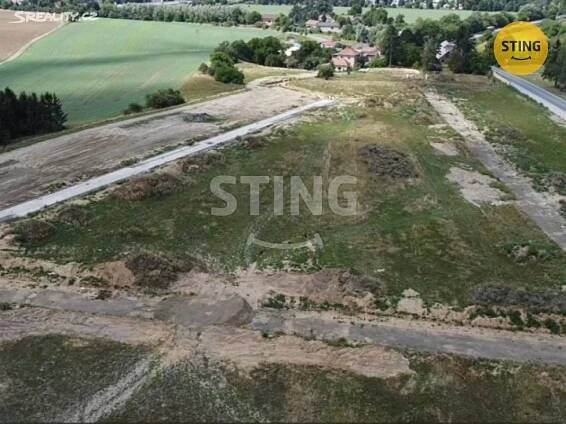 Prodej  stavebního pozemku 858 m², Chlumec nad Cidlinou - Kladruby, okres Hradec Králové