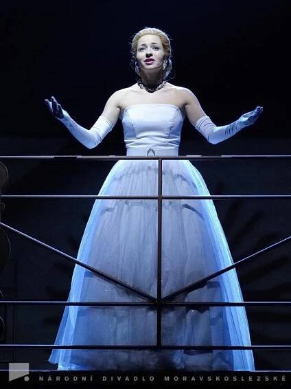 EVITA | Opereta / Muzikál | Národní divadlo moravskoslezské