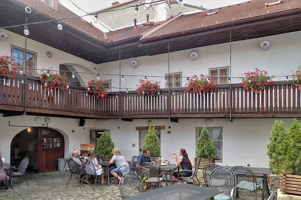 Restaurace Kocour foto 3