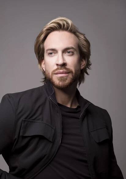 Kadeřník Tomáš Arsov nafotil kampaň s modelkou Dominikou Branišovou! – Cysnews