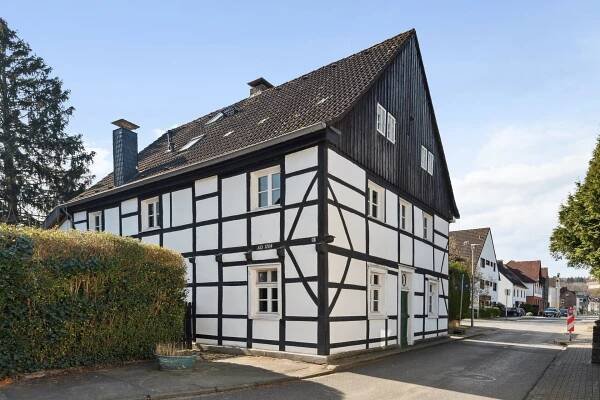 Fachwerkidyll aus 1704 - historisch saniert und modernisiert