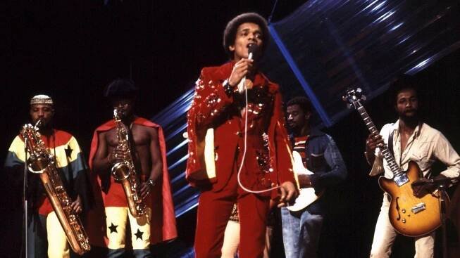 Zemřel zpěvák a skladatel Johnny Nash. Naučil Boba Marleyho zpívat na mikrofon – eXtra.cz