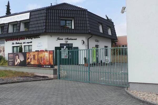 KADEŘNICKÝ SALON PERFEKT foto 1