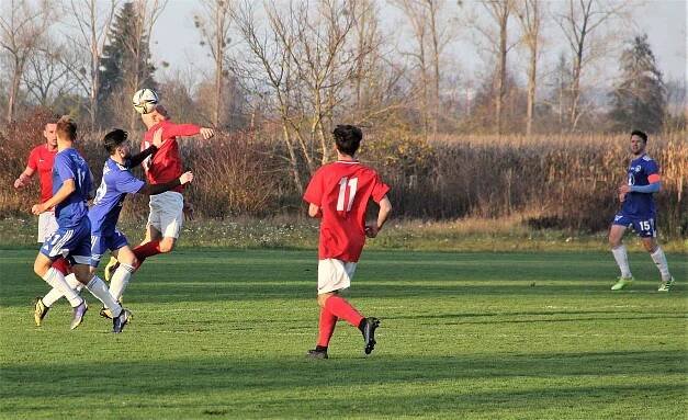Fotbal, krajský přebor: FK Brodek u Přerova - TJ Sigma Lutín.