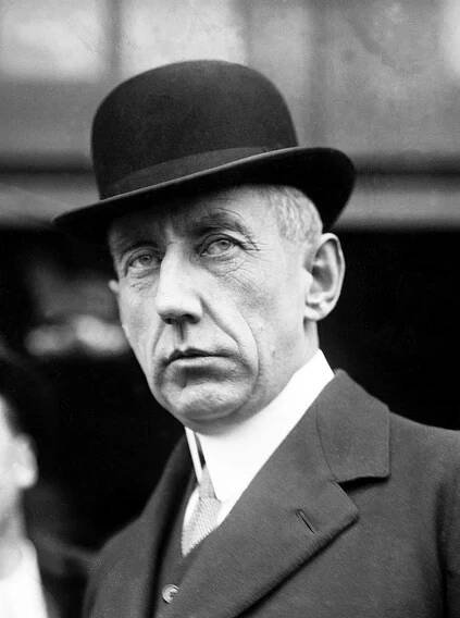 Roald Amundsen Photo