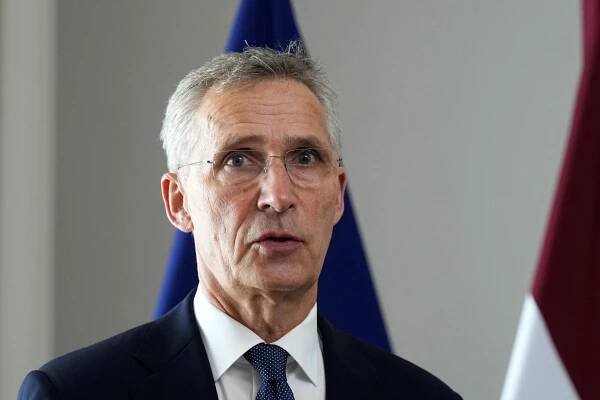 Lídři Bukurešťské devítky se neshodli, kdo nahradí Stoltenberga v čele NATO. Na vině byl postoj Maďarska