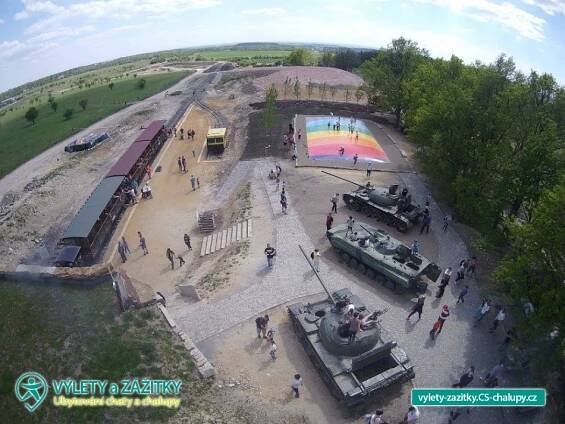 Areál Tankodrom Milovice - adrenalin park (1CZ-003): Výlety a zážitky