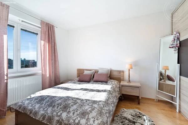 Prodej Byt 3+1, 28. října, Znojmo