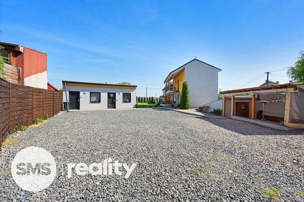 Prodej investičního apartmánového areálu – Milovice u Mikulova | SMS reality s.r.o.