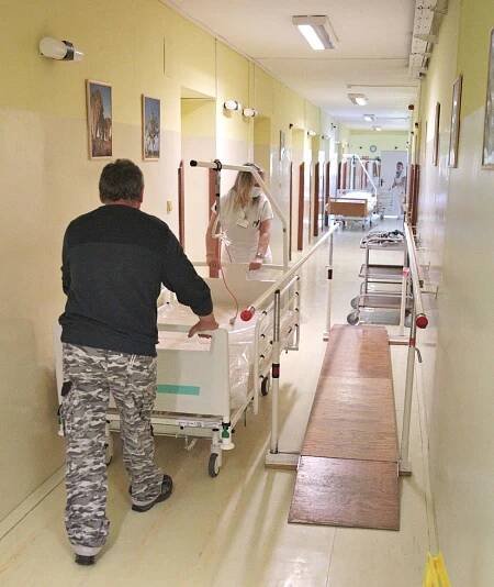 Konečně i Nemocnice Svatá Anna má všechna lůžka elektricky polohovatelná