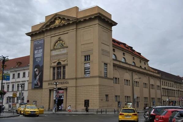 Divadlo Hybernia | TicketLIVE - Naživo je to nejlepší 