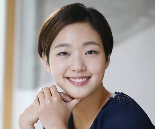 Kim Go-eun Biography - Facts, Childhood, Family Life & Achievements of South Korean Actress & Model