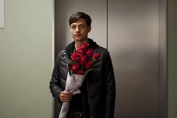 Rookie Blue - Jen okamžik (S05E01) (2014) | Tvůrci | ČSFD.cz