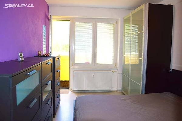 Pronájem bytu 3+1 78 m², Husova čtvrť, Rosice